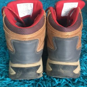 bearpaw hayden women's hiking boots